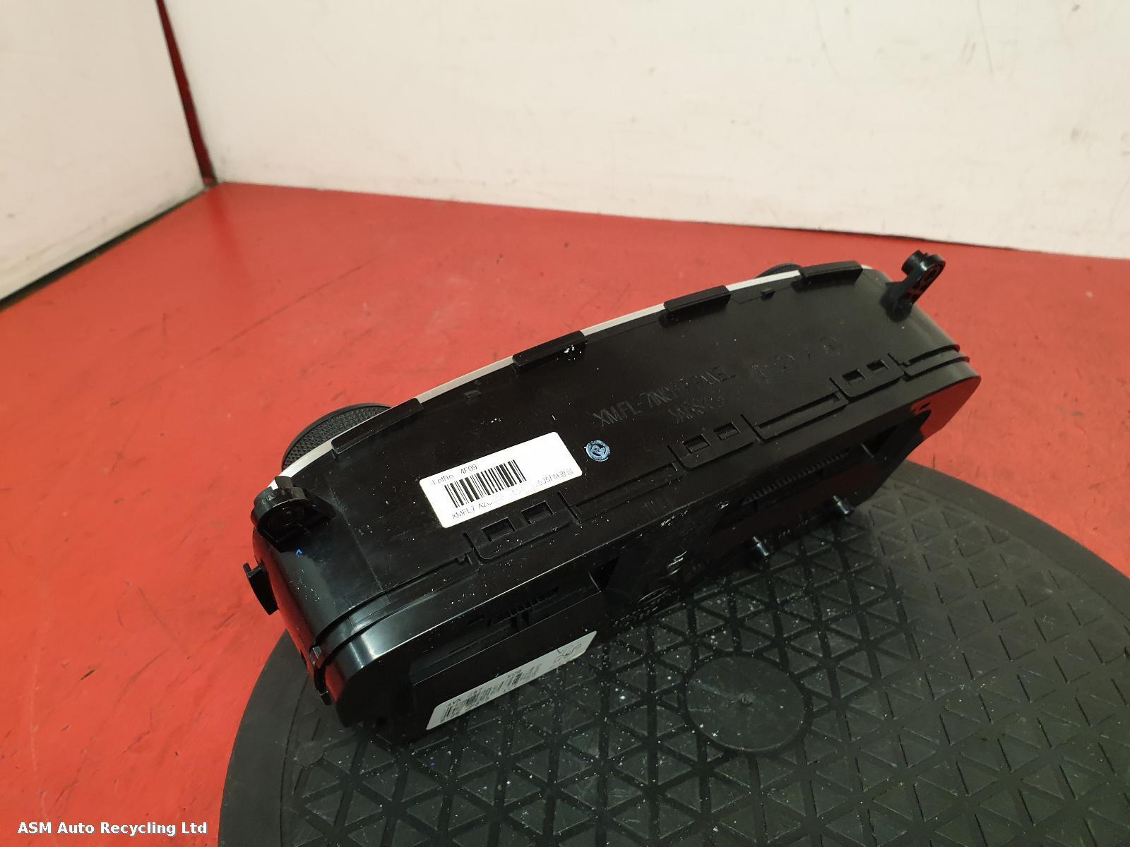 View Auto part Heater/AC Controller Kia Sorento 2014
