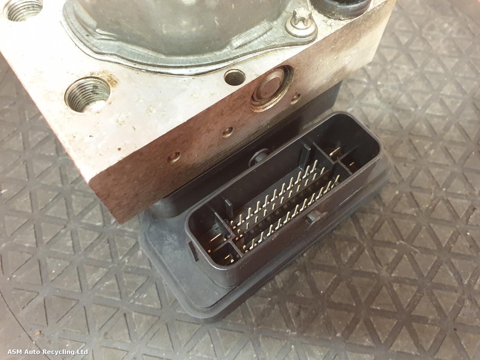 View Auto part ABS Pump/Modulator Ford Transit Custom 2014
