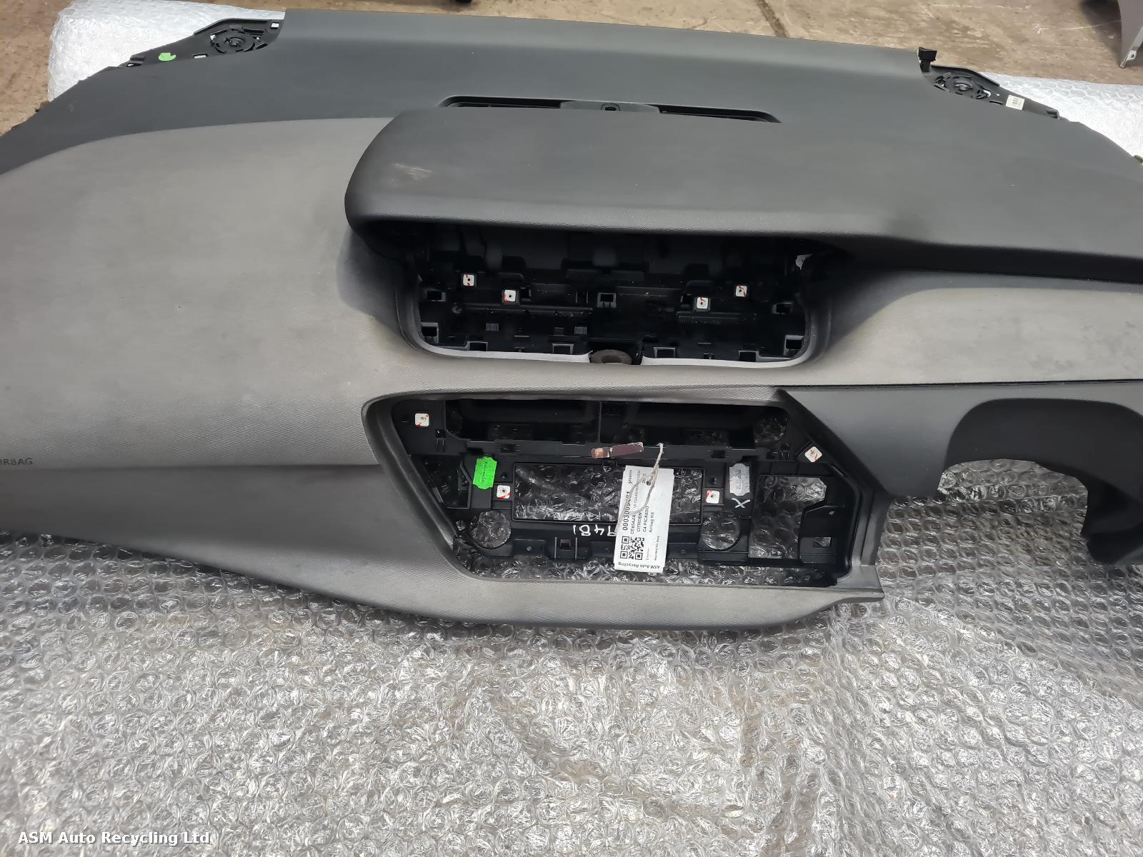 View Auto part Airbag Kit Citroen C4 Picasso 2015