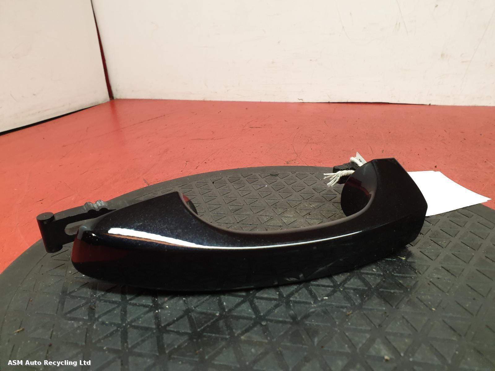 View Auto part Door Handle Volkswagen Golf 2019