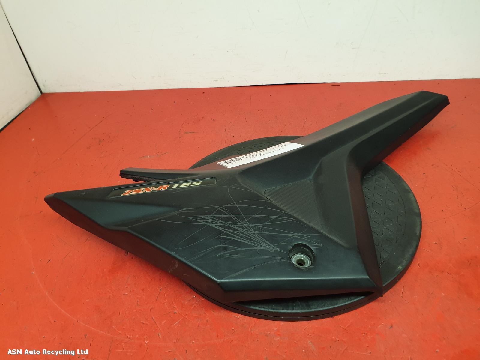 View Auto part Side Panel Right Lexmoto Zsx R 125 2018