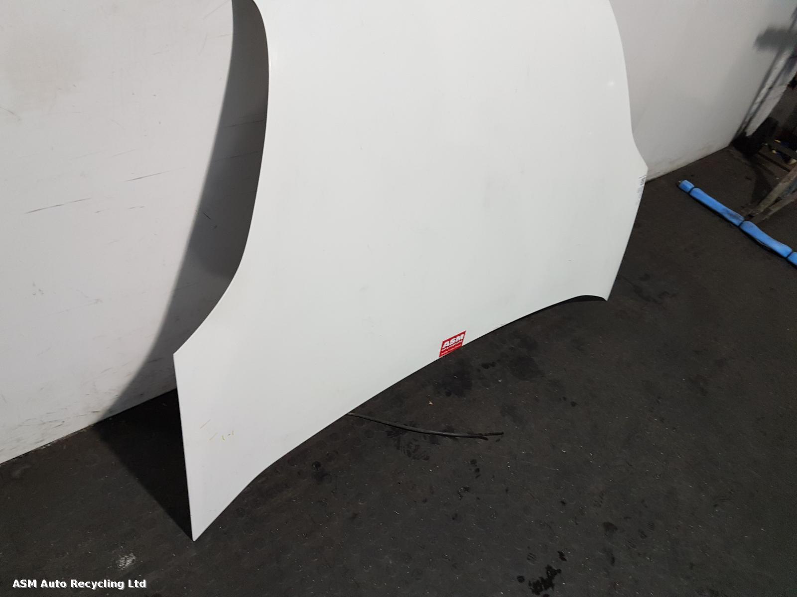 View Auto part Bonnet Vauxhall Combo 2014
