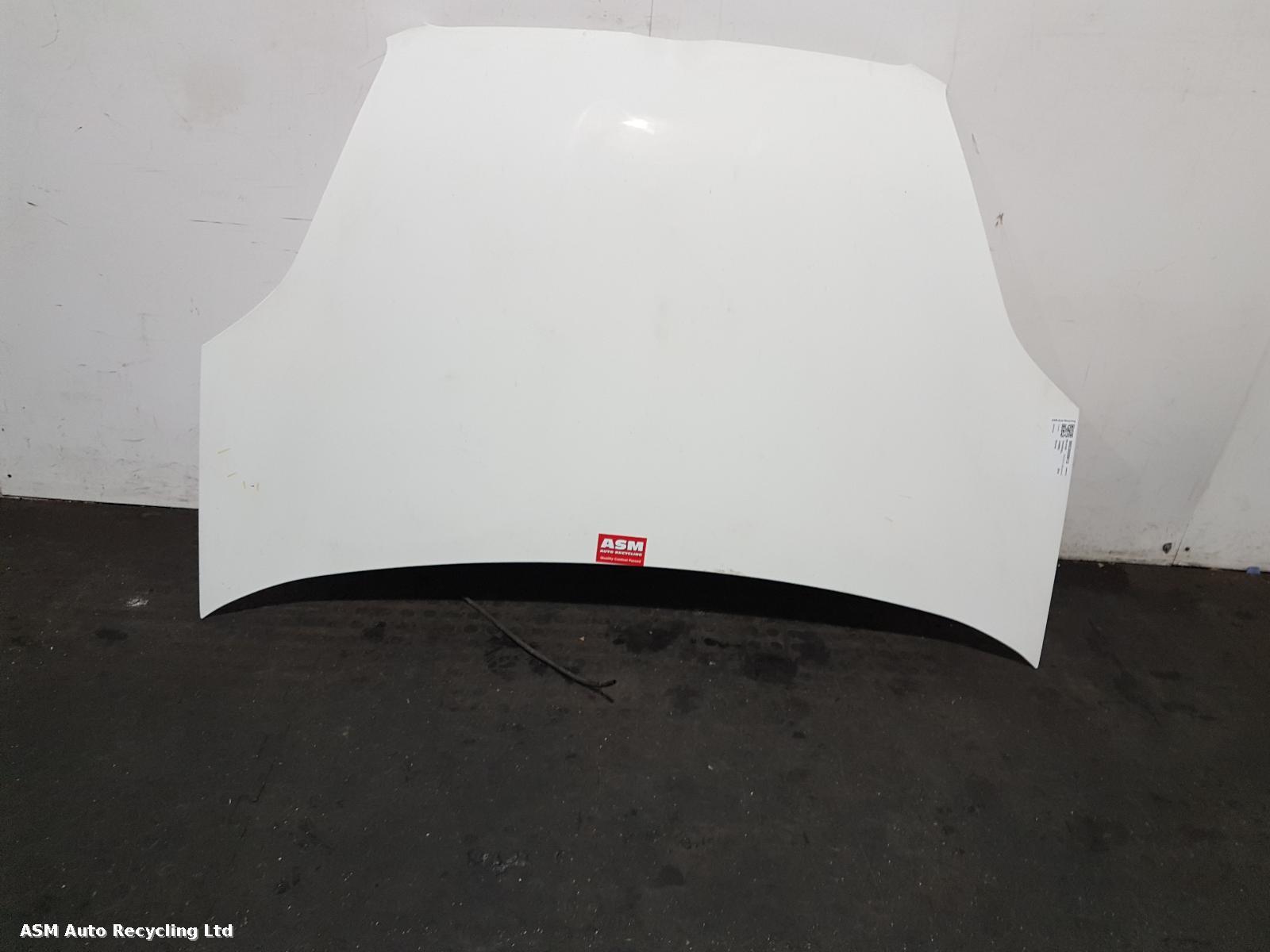 View Auto part Bonnet Vauxhall Combo 2014