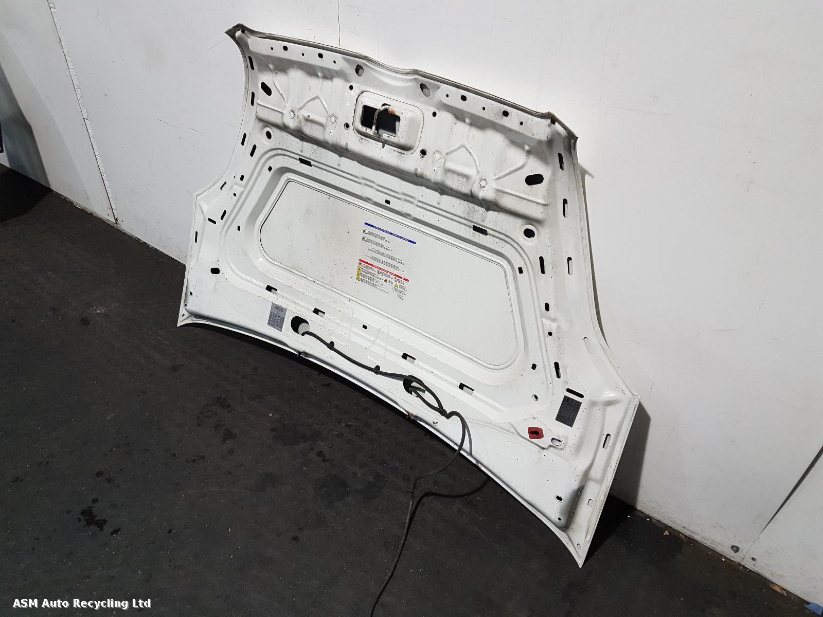 View Auto part Bonnet Vauxhall Combo 2014