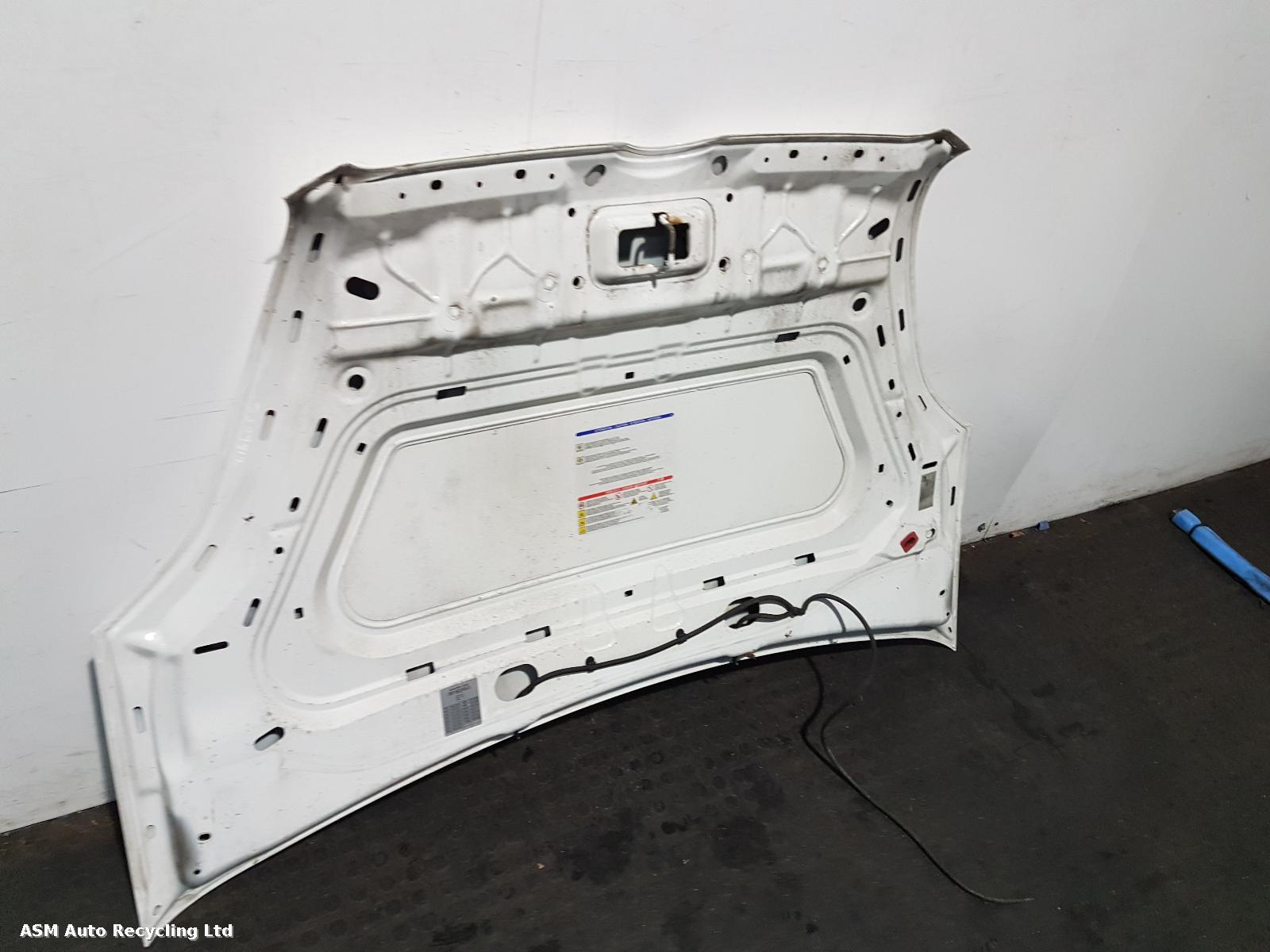 View Auto part Bonnet Vauxhall Combo 2014