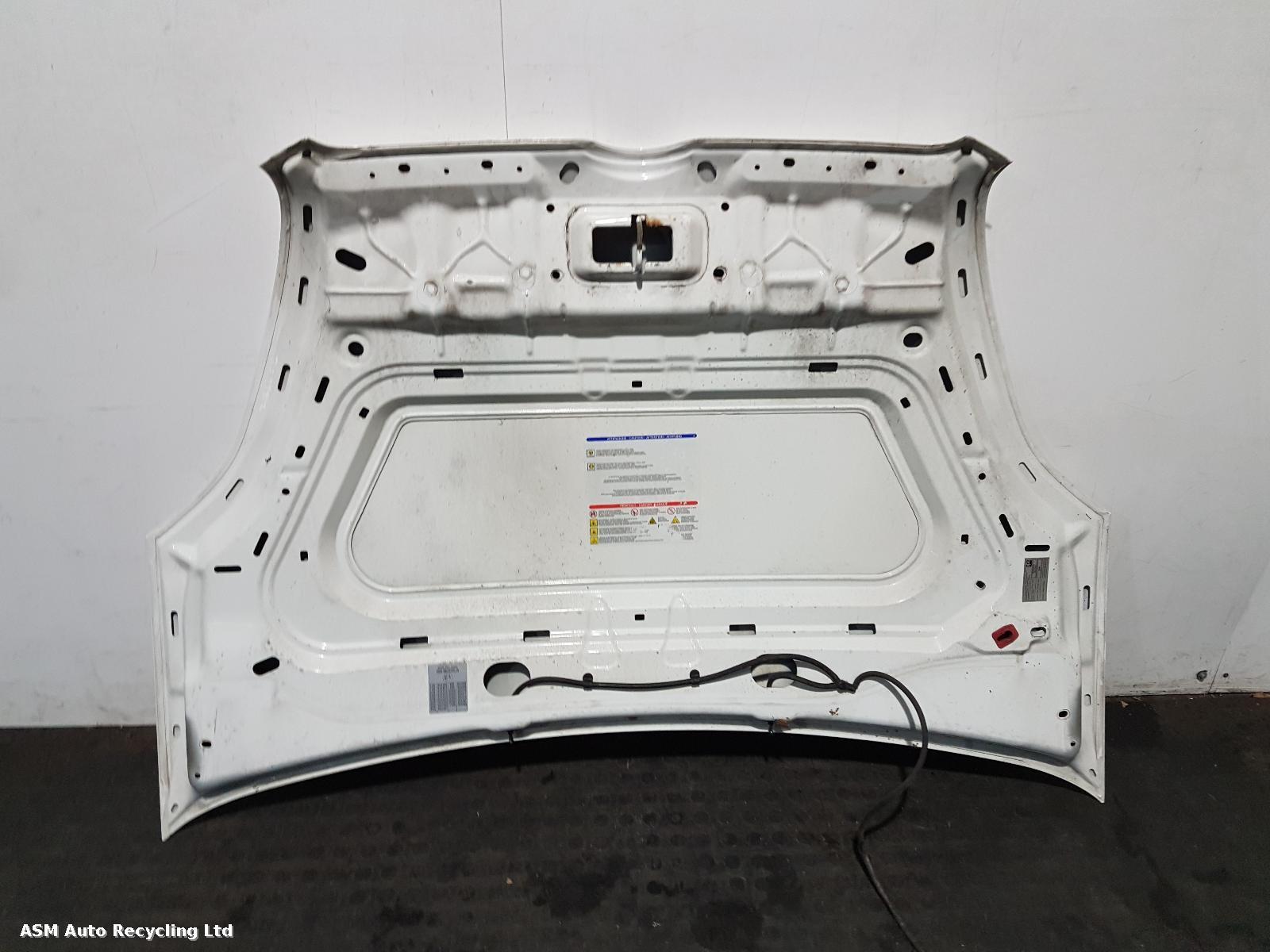 View Auto part Bonnet Vauxhall Combo 2014