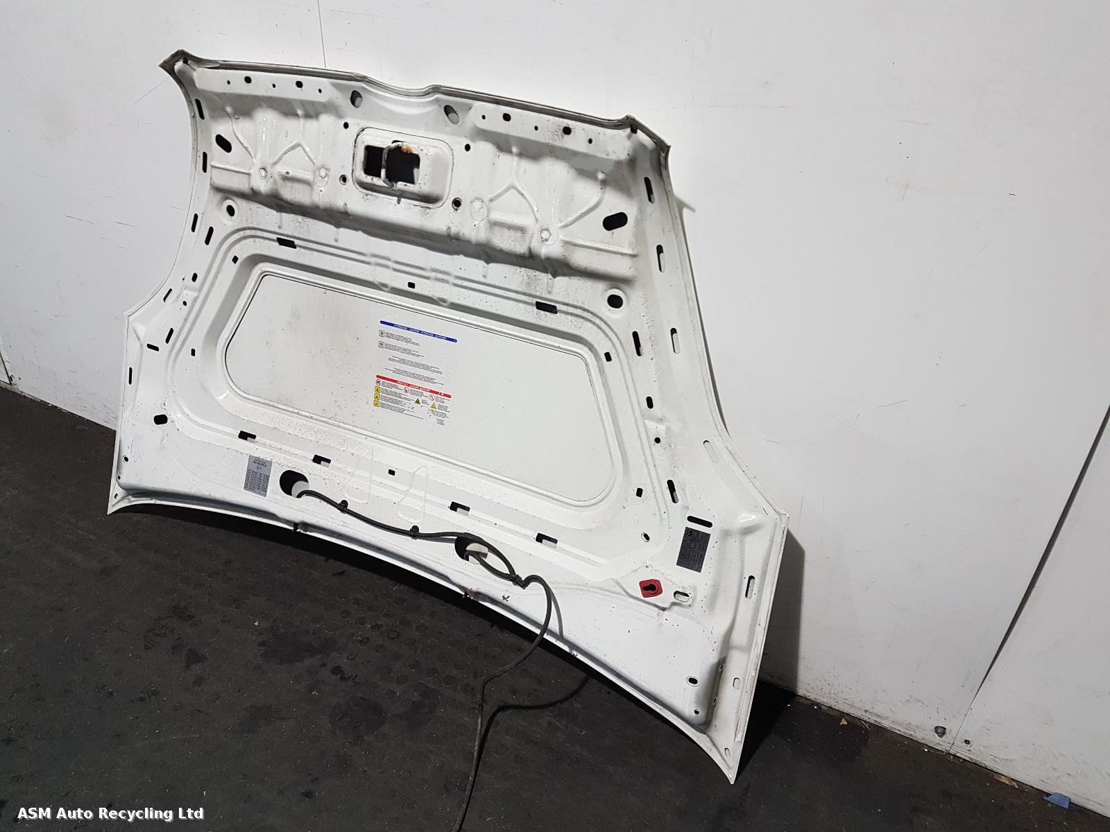 View Auto part Bonnet Vauxhall Combo 2014