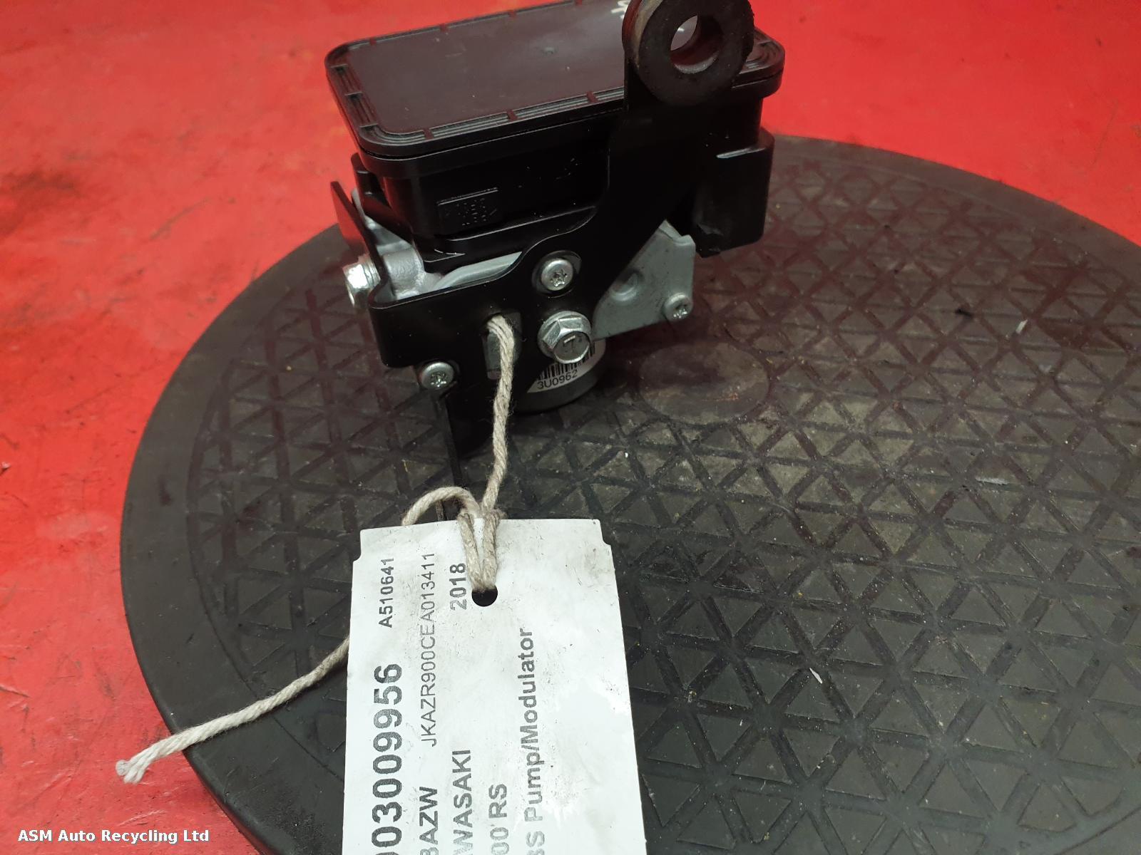 View Auto part ABS Pump/Modulator Kawasaki Z900 Rs 2018