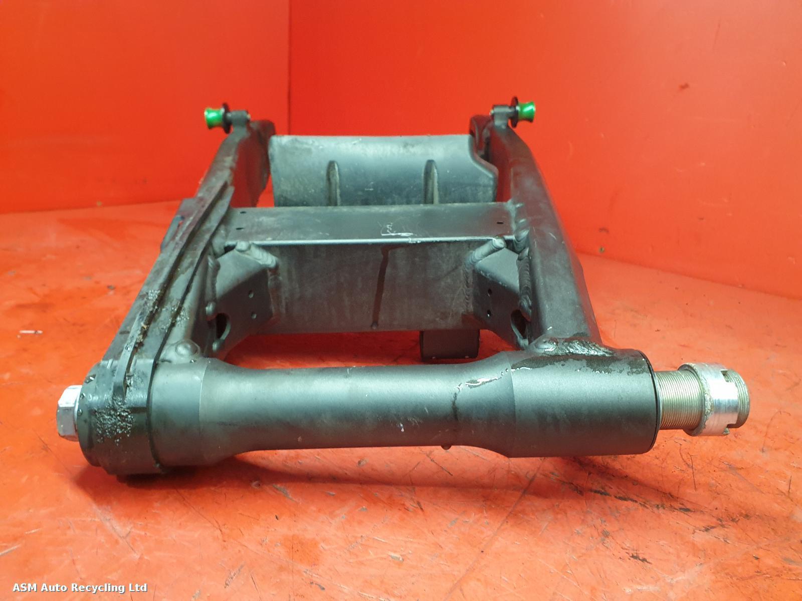 View Auto part Swing Arm Kawasaki Z900 Rs 2018