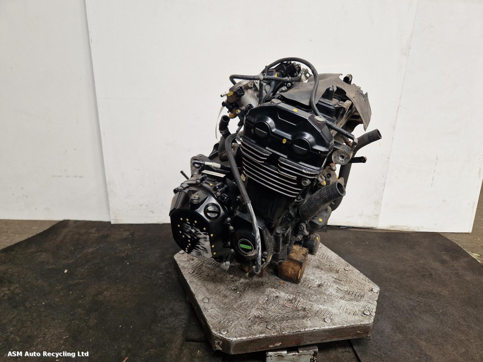 View Auto part Engine Kawasaki Z900 Rs 2018