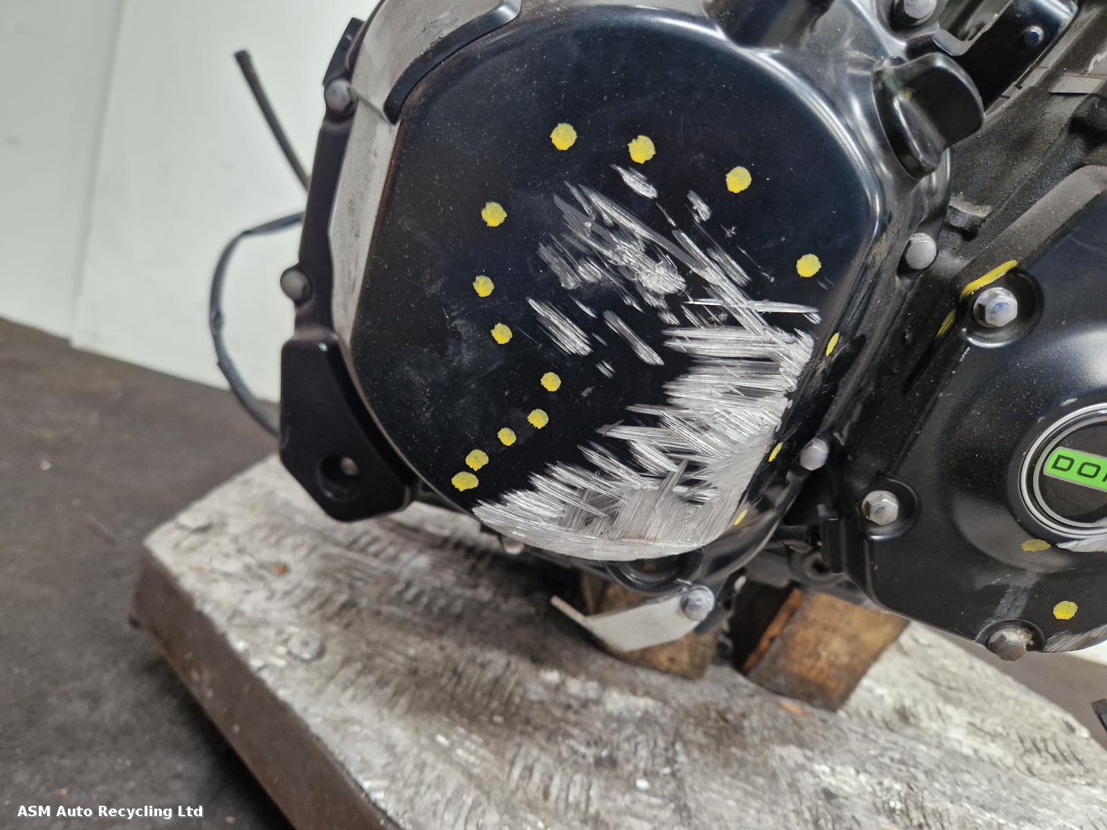 View Auto part Engine Kawasaki Z900 Rs 2018