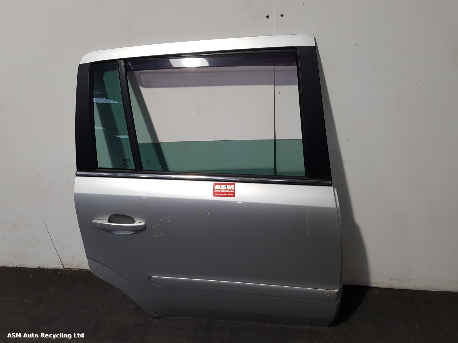 View Auto part R Rear Door Vauxhall Zafira 2012