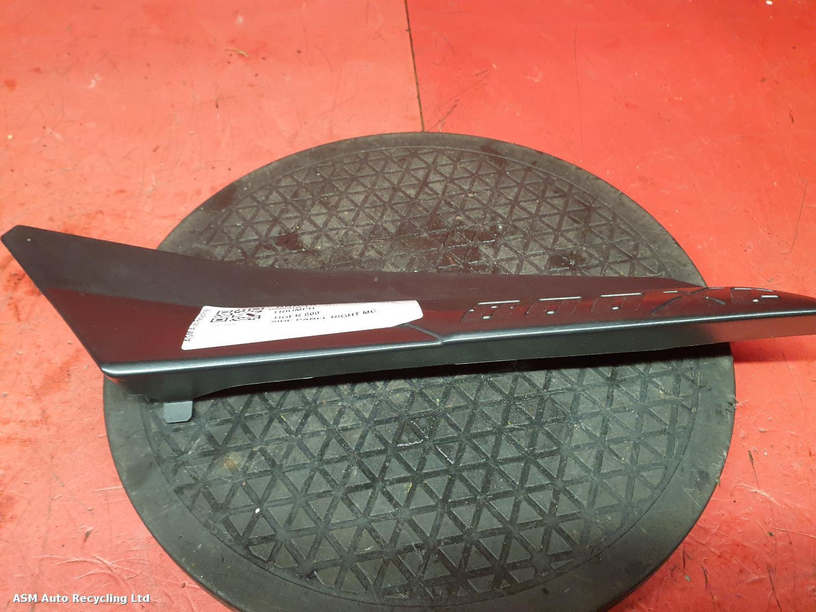 View Auto part Side Panel Right Triumph Tiger 800 2014