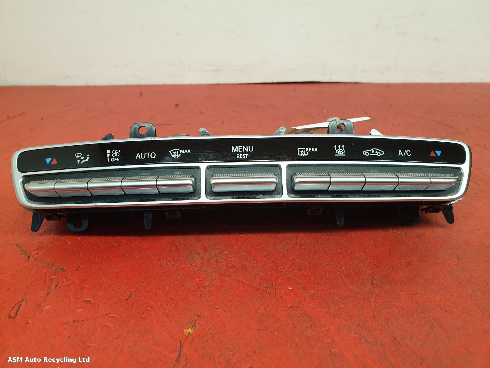 View Auto part Heater/AC Controller Mercedes C Class 2015