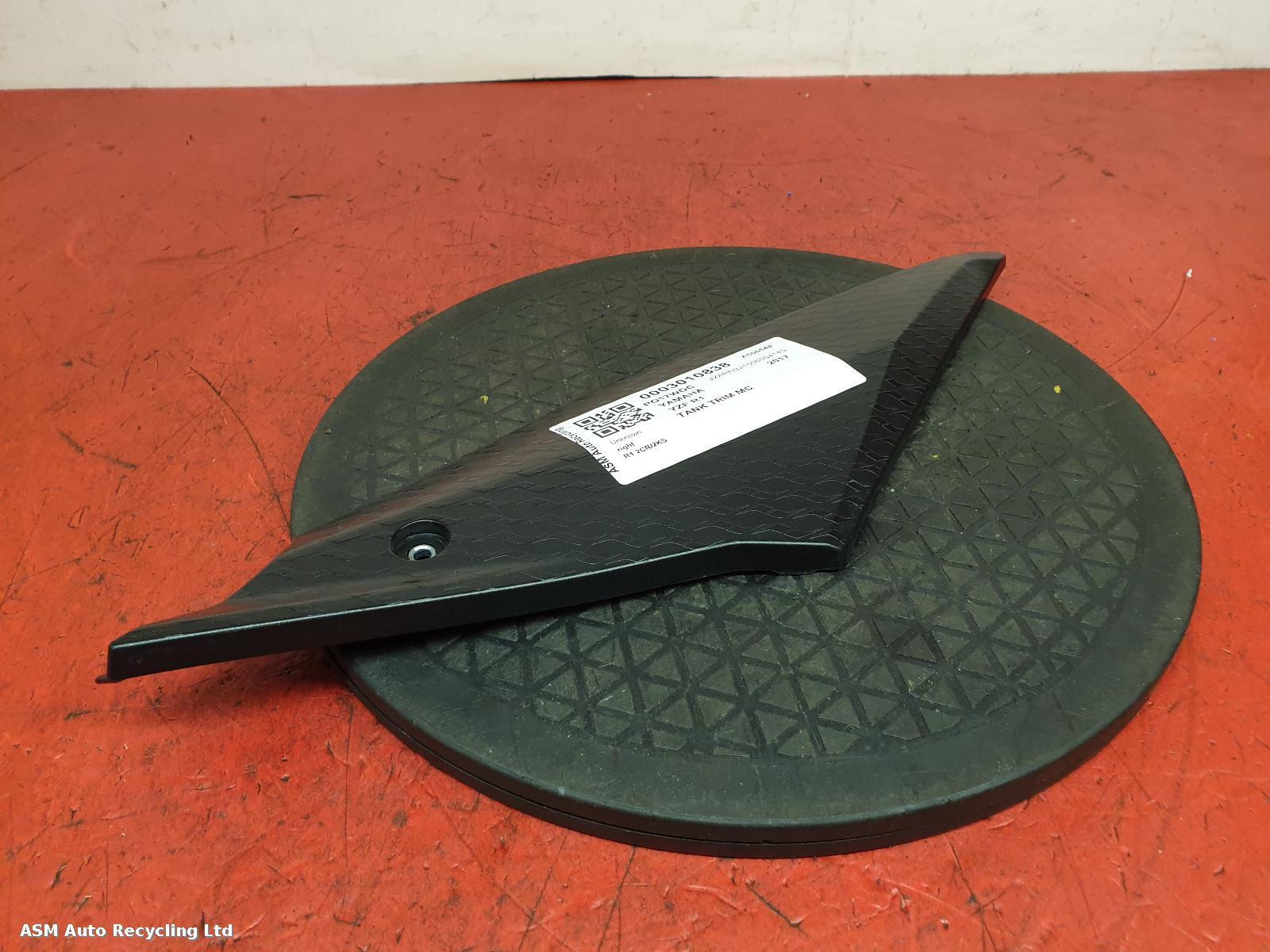 View Auto part Tank Trim Yamaha Yzf R1 2017