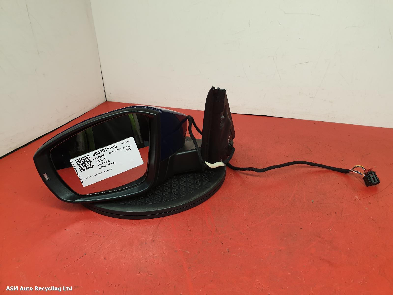 View Auto part L Door Mirror Skoda Octavia 2018