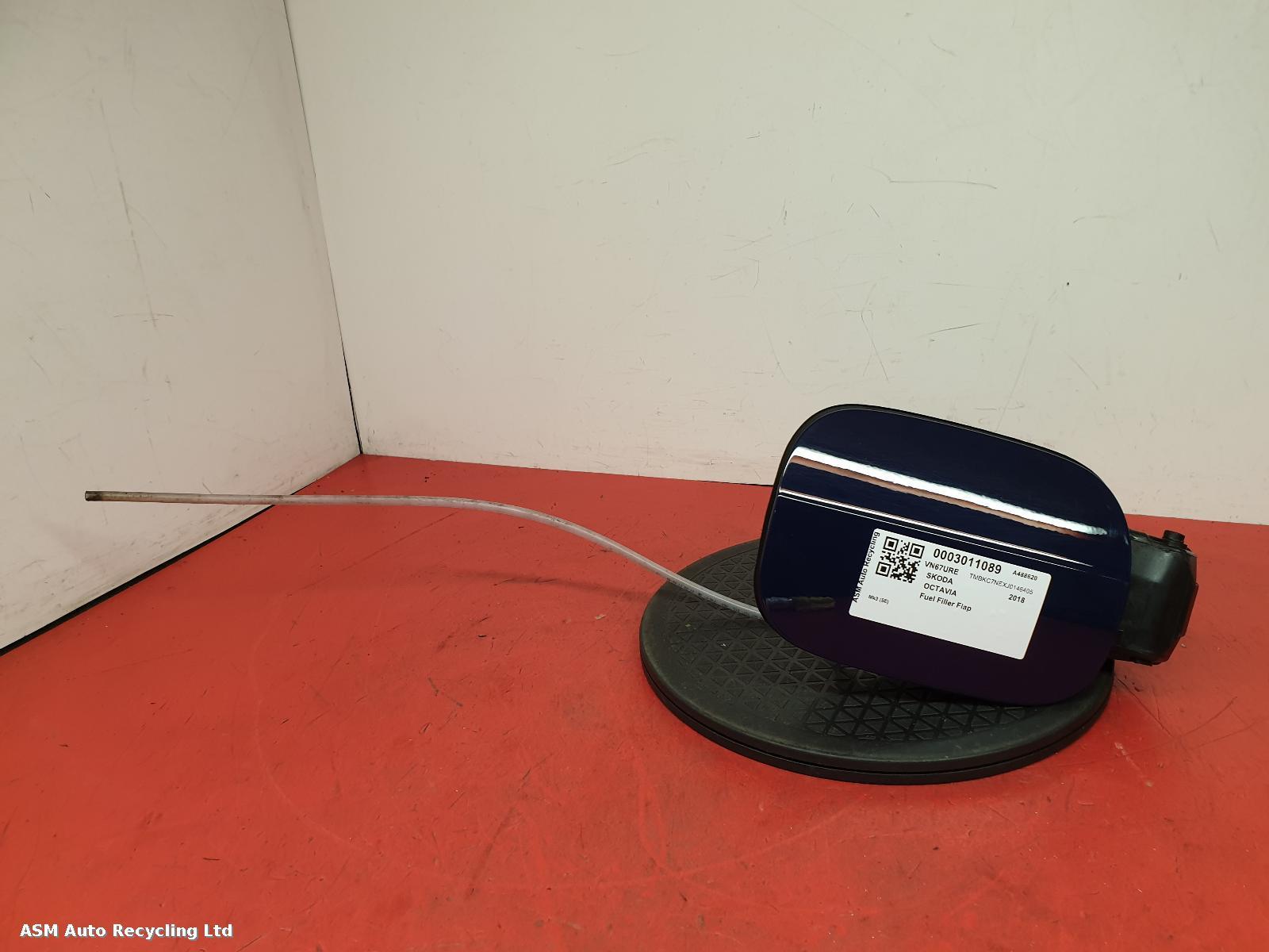 View Auto part Fuel Filler Flap Skoda Octavia 2018