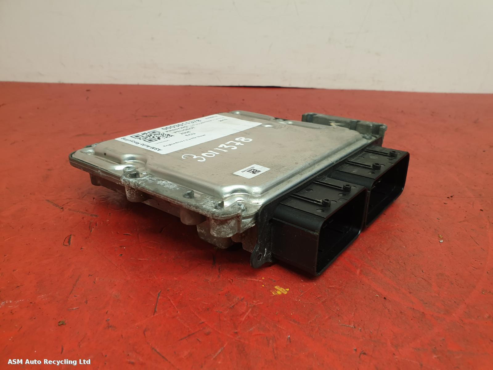 View Auto part ECU Peugeot 2008 2015