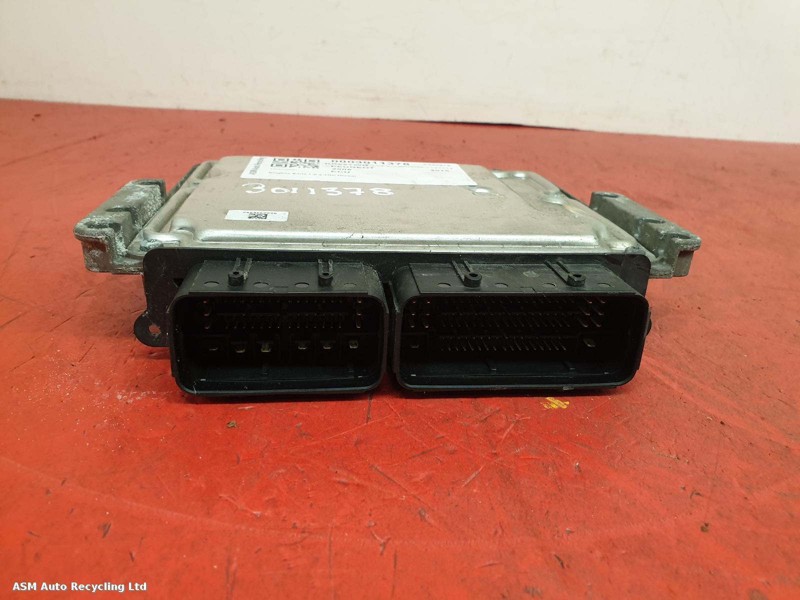View Auto part ECU Peugeot 2008 2015
