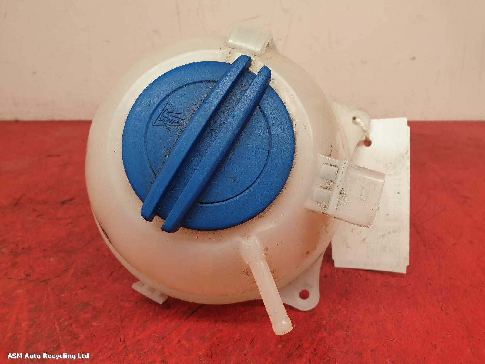 View Auto part Overflow Bottle Volkswagen Polo 2014