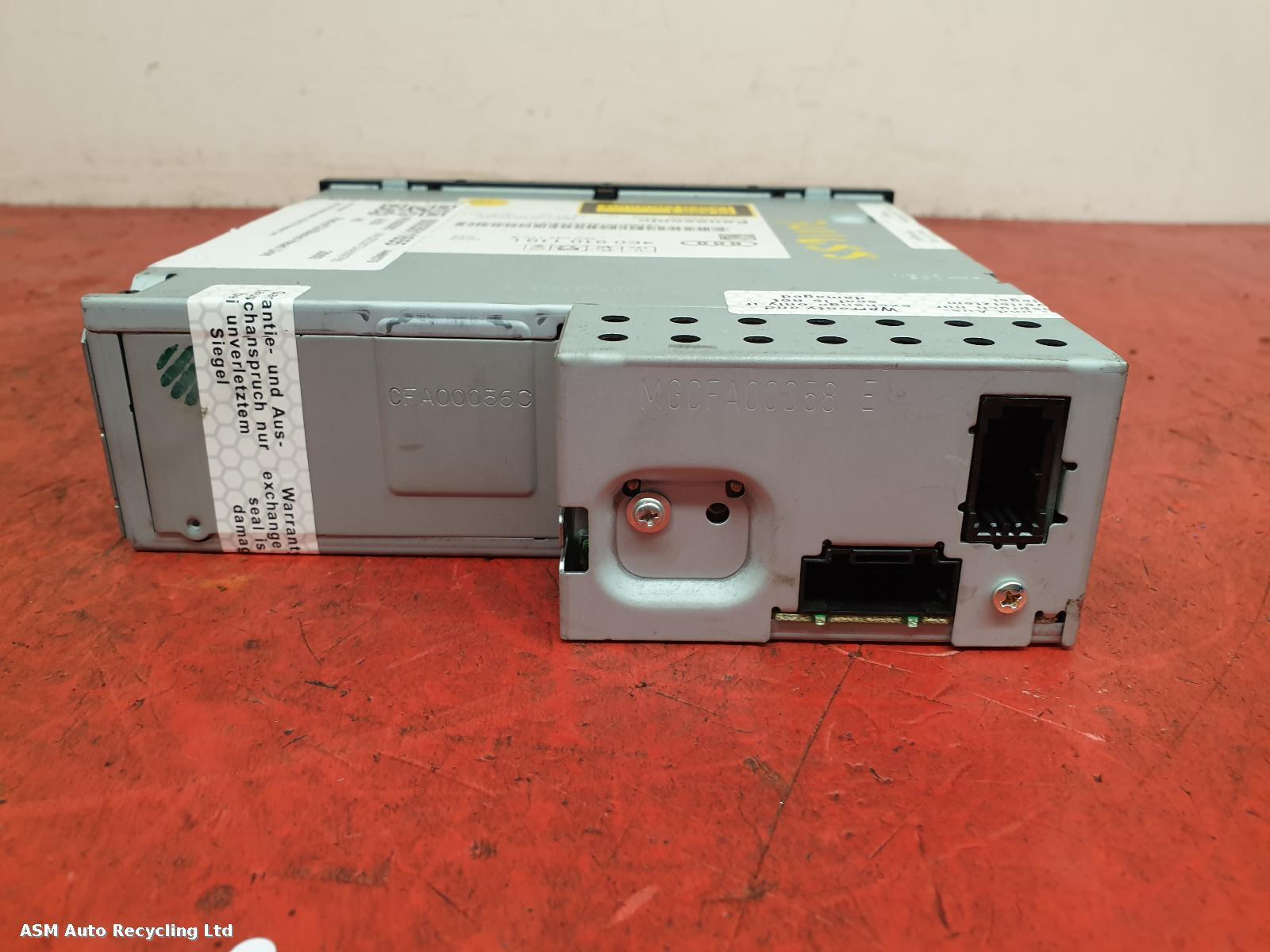 View Auto part CD Changer Audi A5 2009