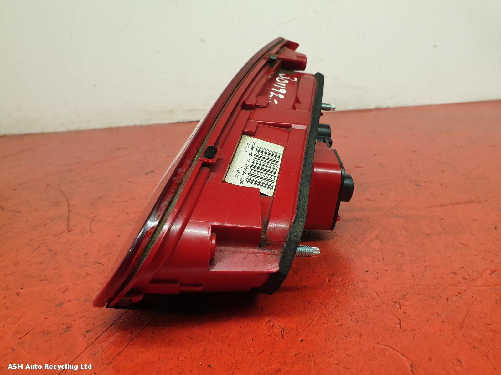 View Auto part L Taillight Audi A4 2014