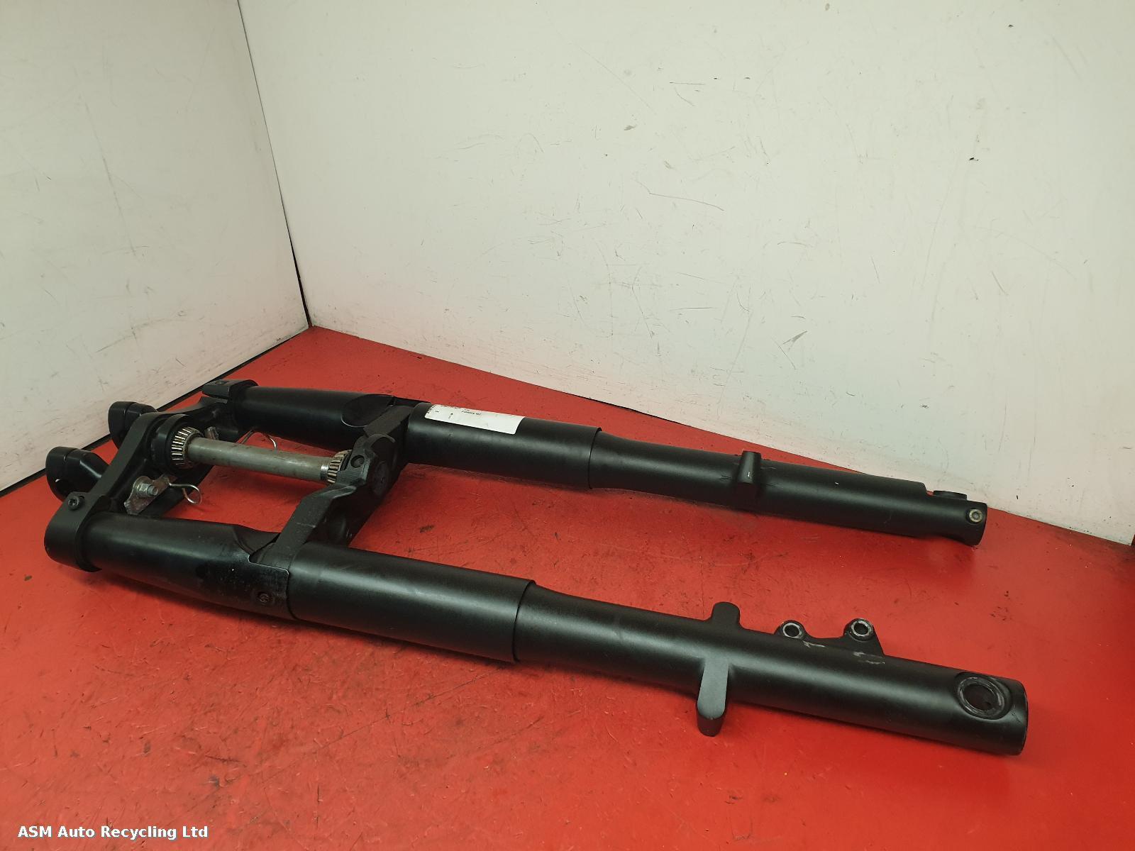 View Auto part FORKS Kawasaki Vn900 2013