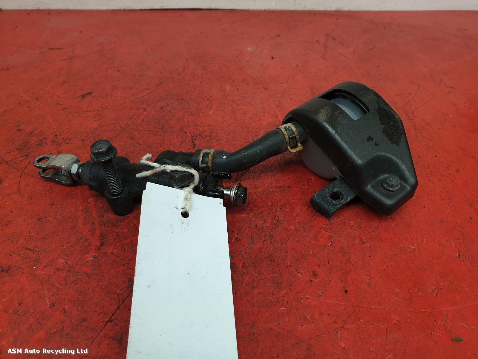 View Auto part Master Cylinder Kawasaki Vn900 2013
