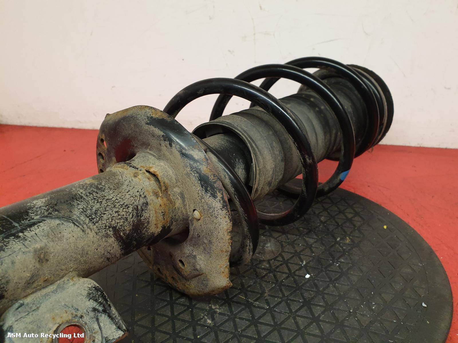 2018 Suzuki Vitara RF Strut View Auto part RF Strut Suzuki Vitara 2018