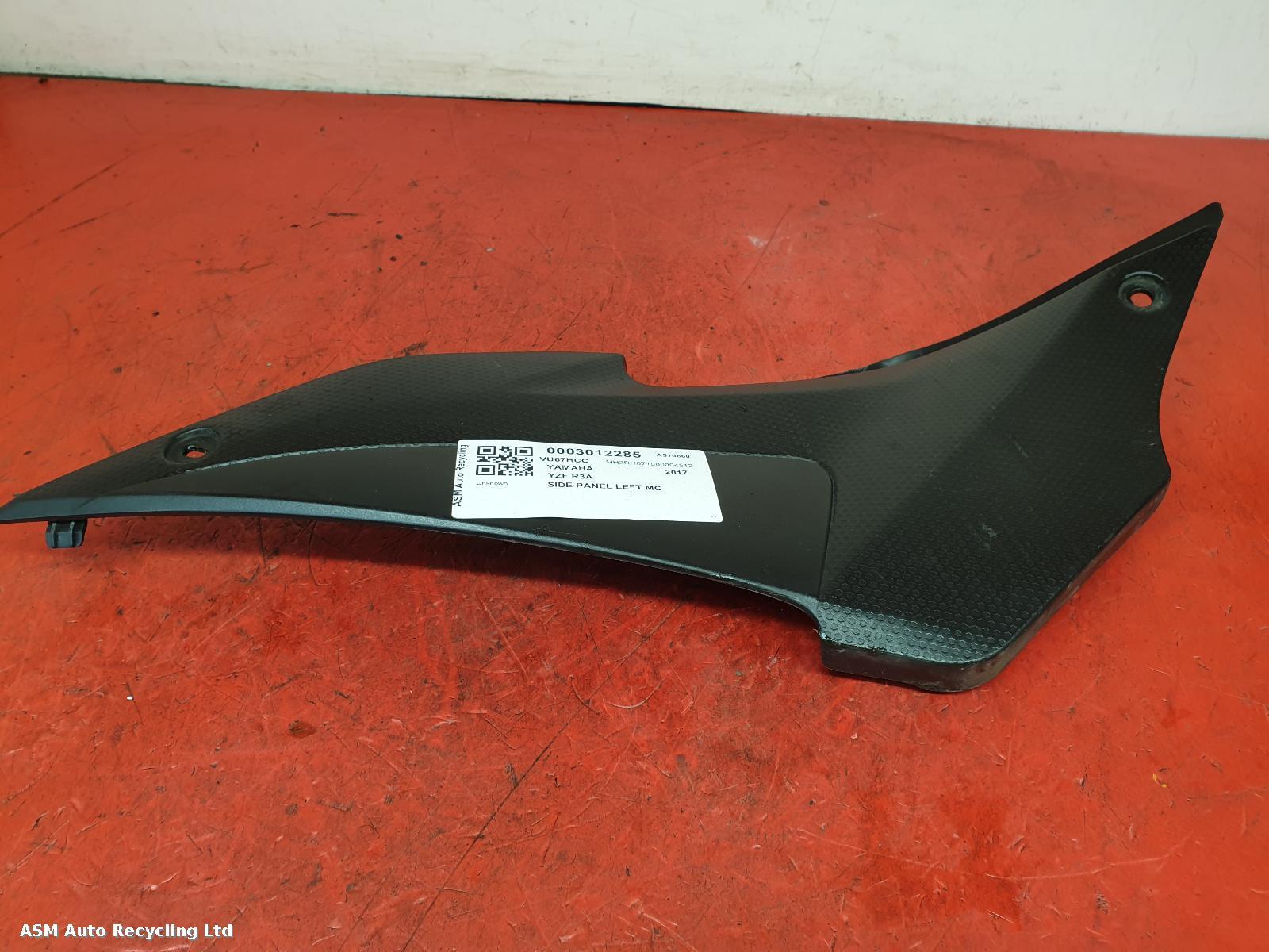 View Auto part Side Panel Left Yamaha Yzf R3a 2017