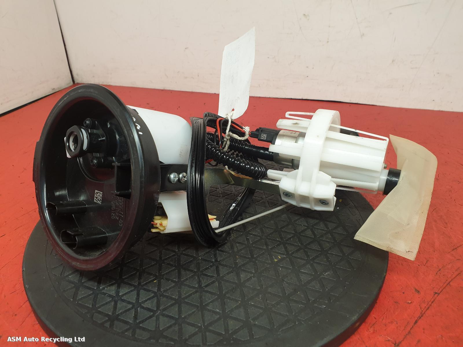 View Auto part Fuel Pump Bmw R1250 Rs 2020