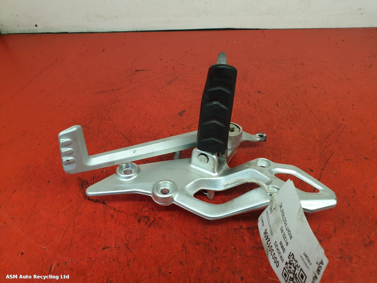 View Auto part Right Footrest Bmw R1250 Rs 2020