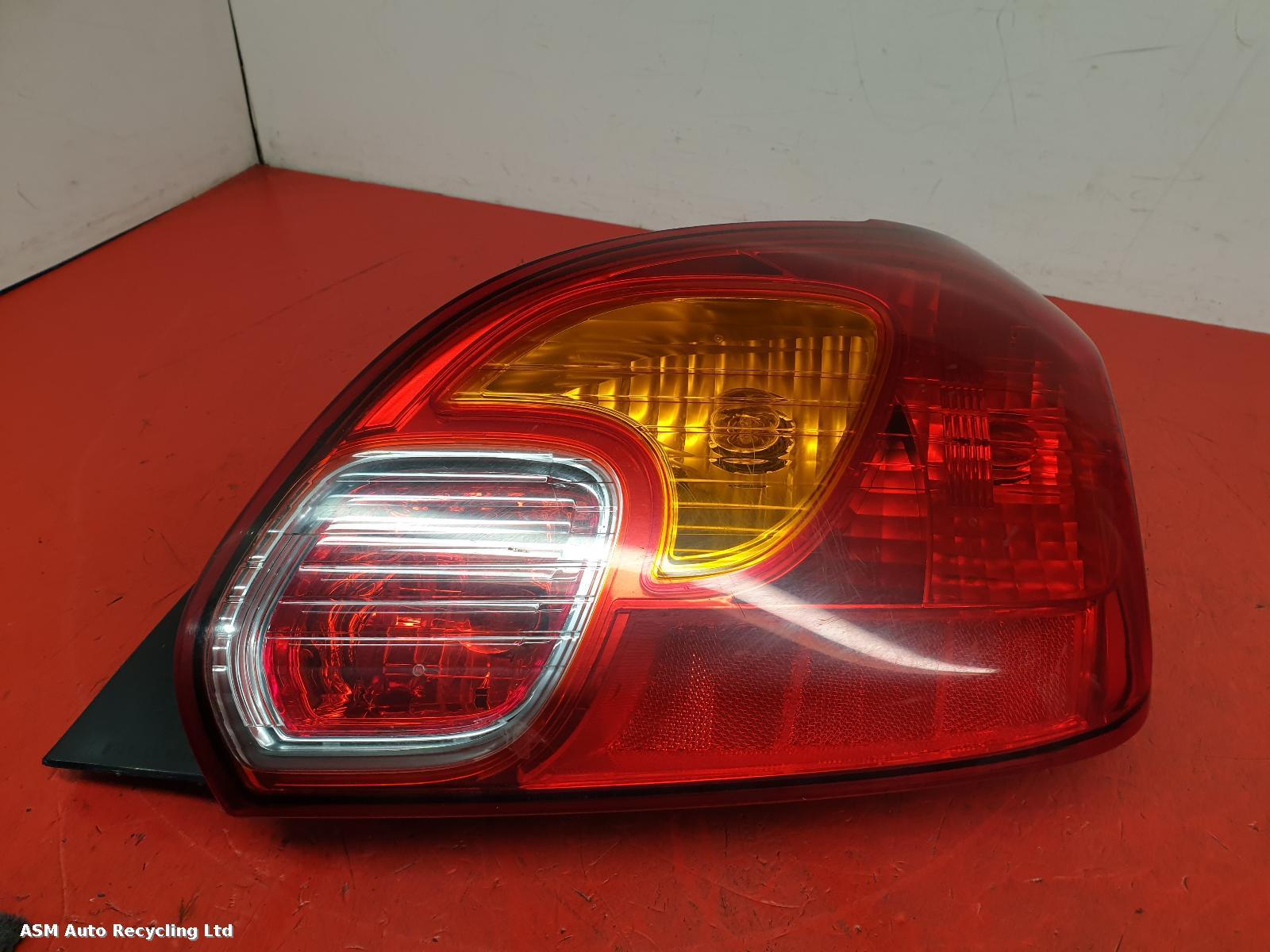 View Auto part R Taillight Mitsubishi Mirage 2015