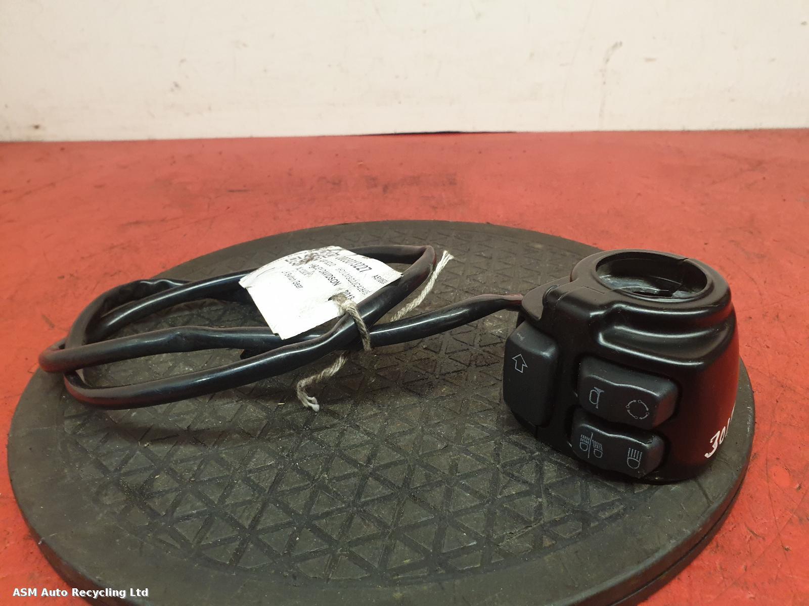 View Auto part LH Switch Gear Harley Davidson Xl1200x 2018