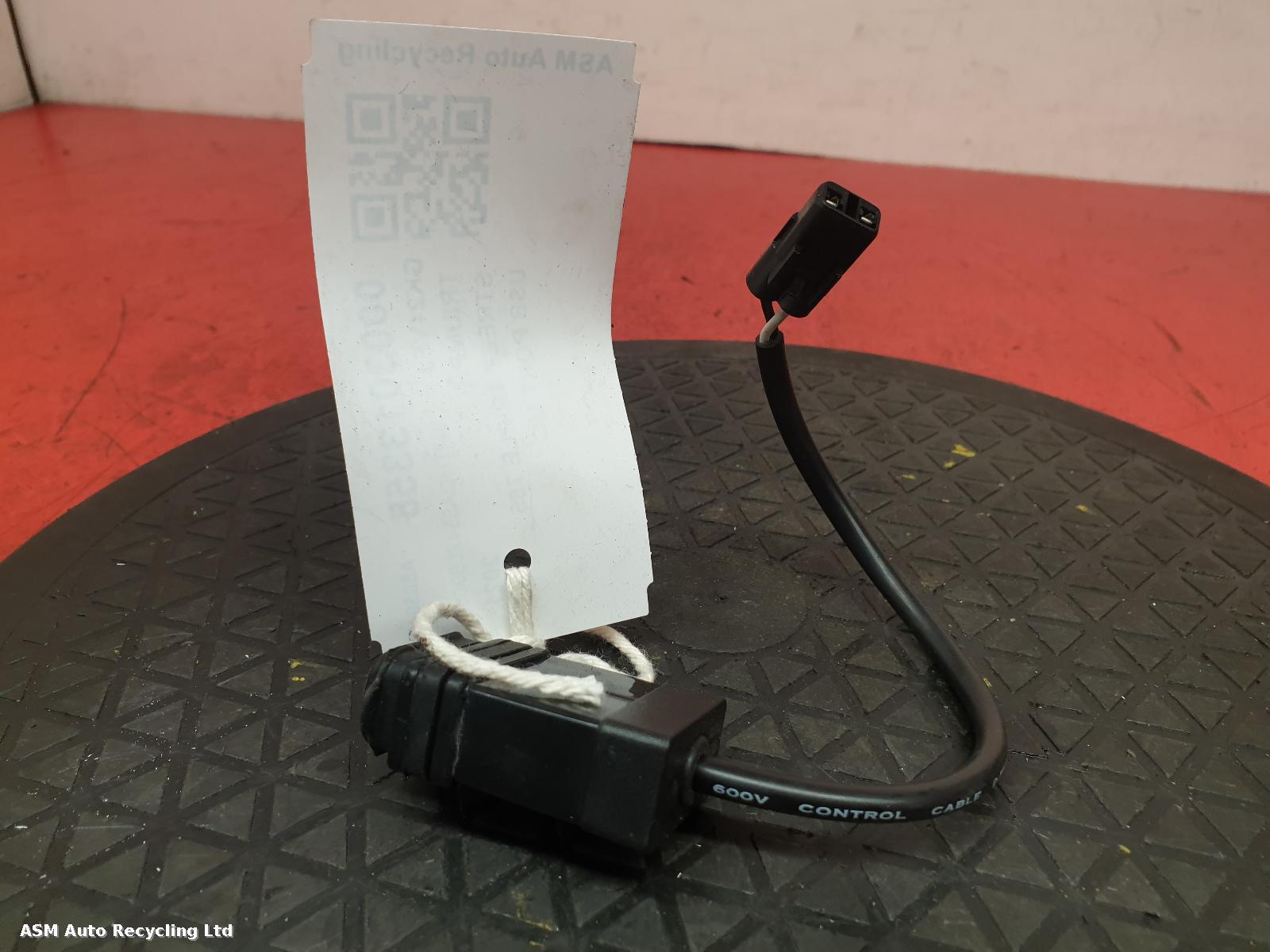 View Auto part Usb Port Triumph Street Triple 765 2021