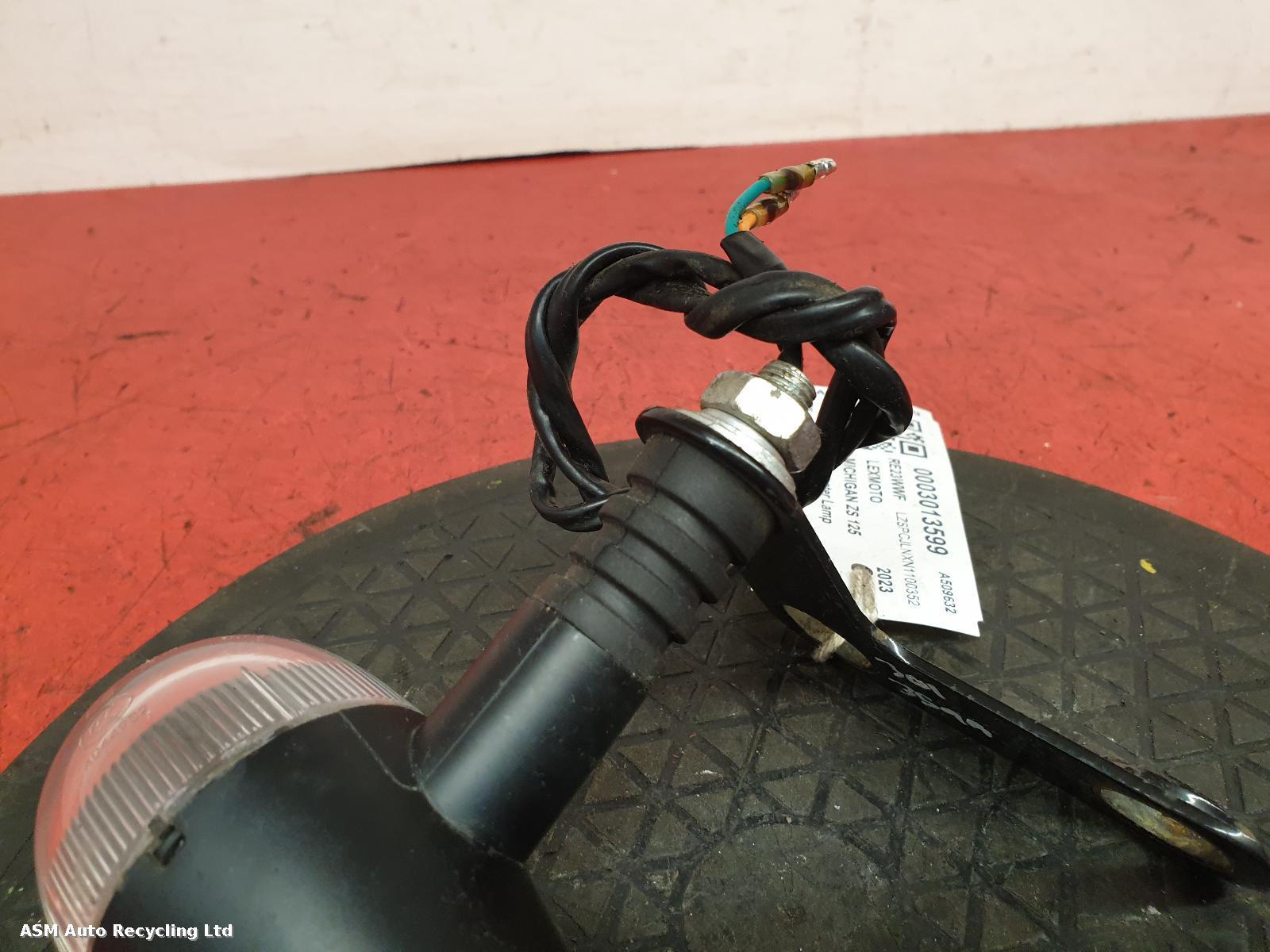 View Auto part L Repeater Lamp Lexmoto Michigan Zs 125 2023