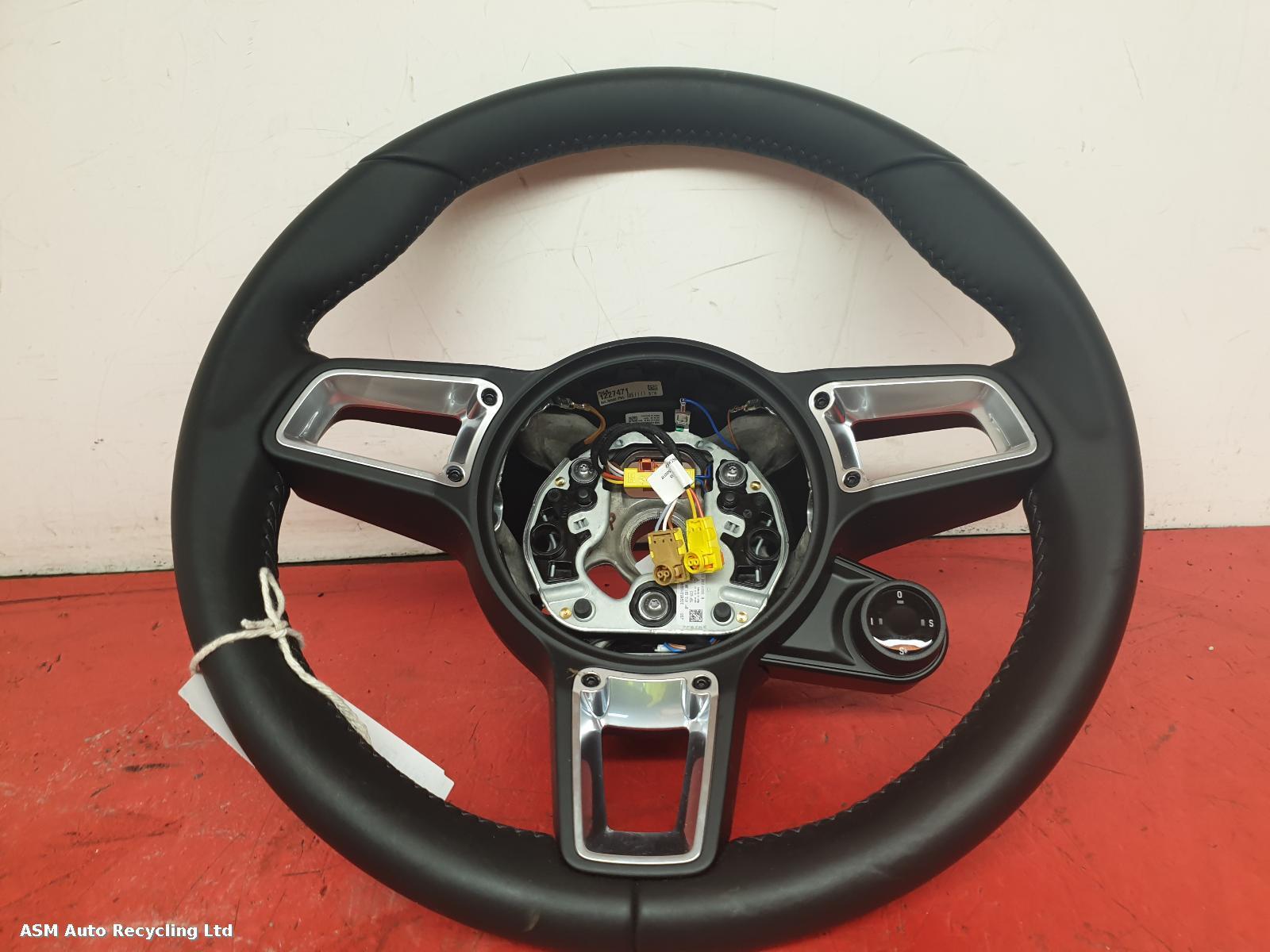 View Auto part Steering Wheel Porsche 718 2022