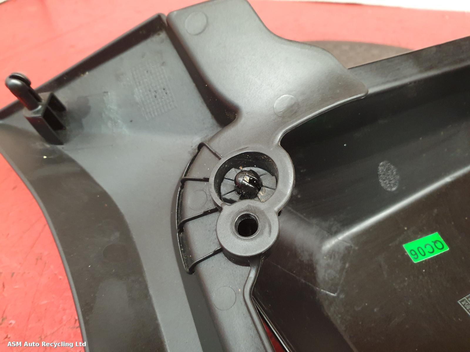 View Auto part Side Panel Right Lexmoto Michigan Zs 125 2023