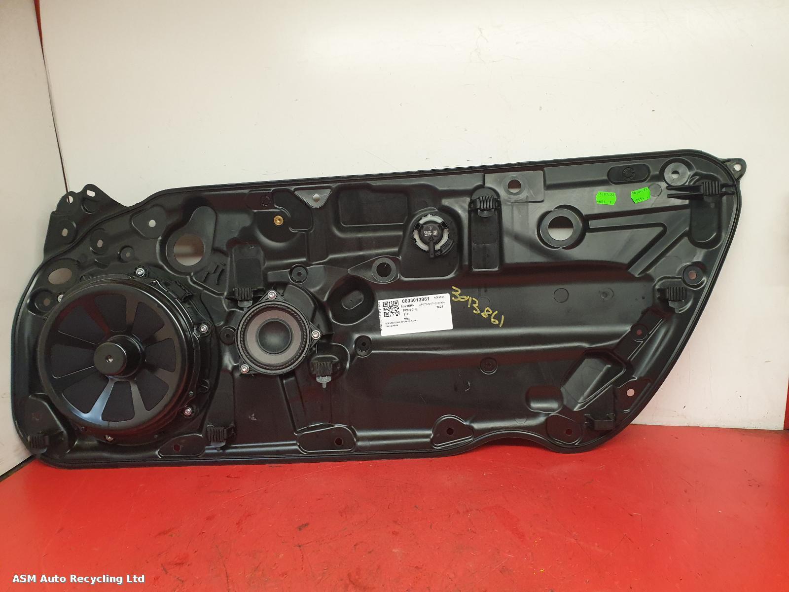 View Auto part Misc Porsche 718 2022