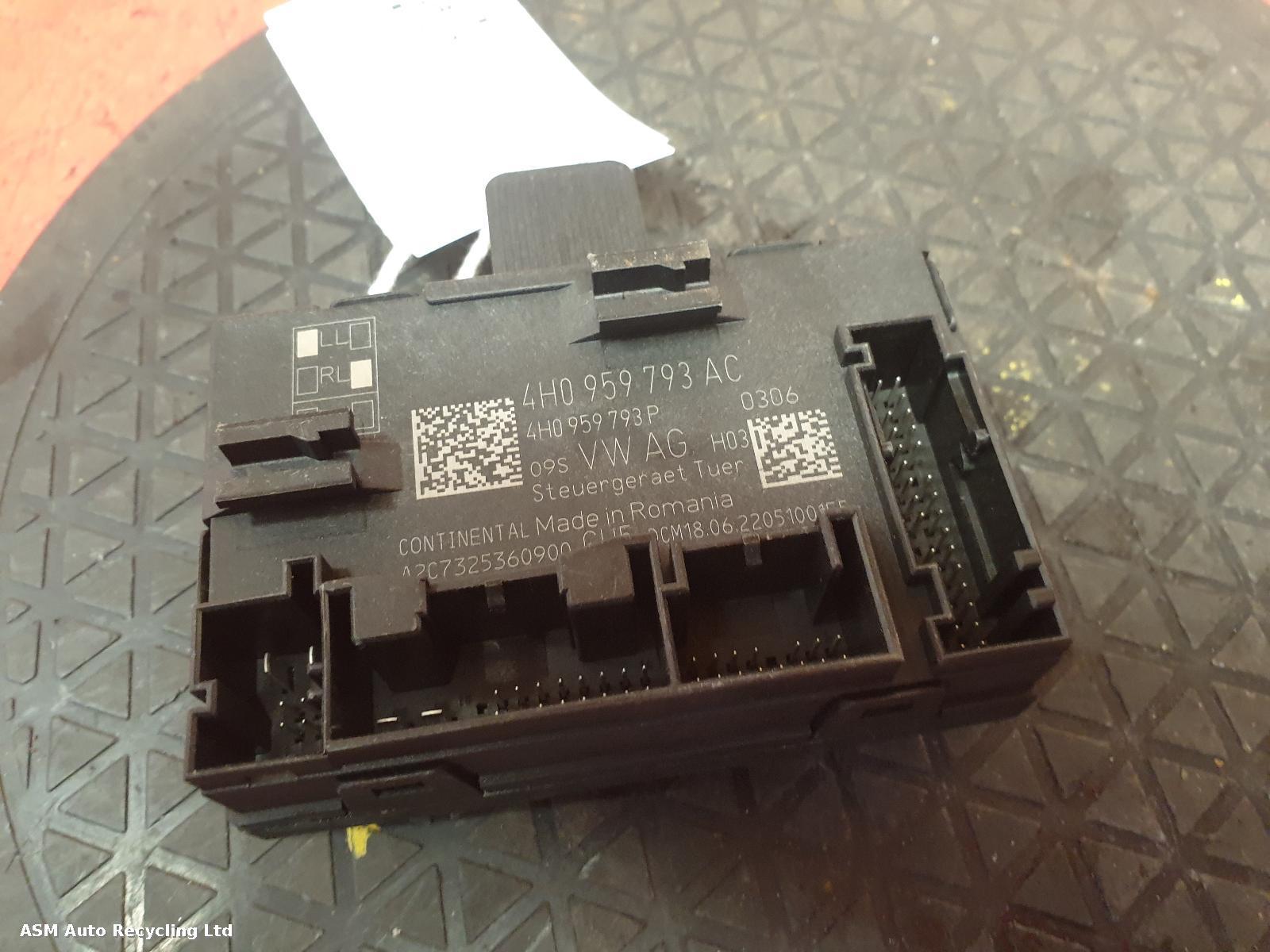 View Auto part ECU Porsche 718 2022