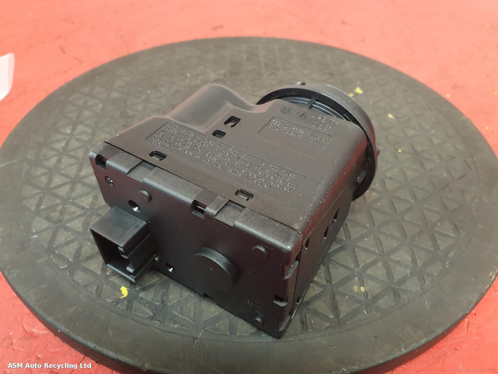 View Auto part Ignition Switch/Button Porsche 718 2022
