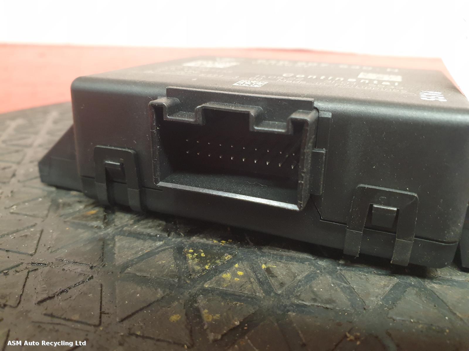 View Auto part ECU Porsche 718 2022