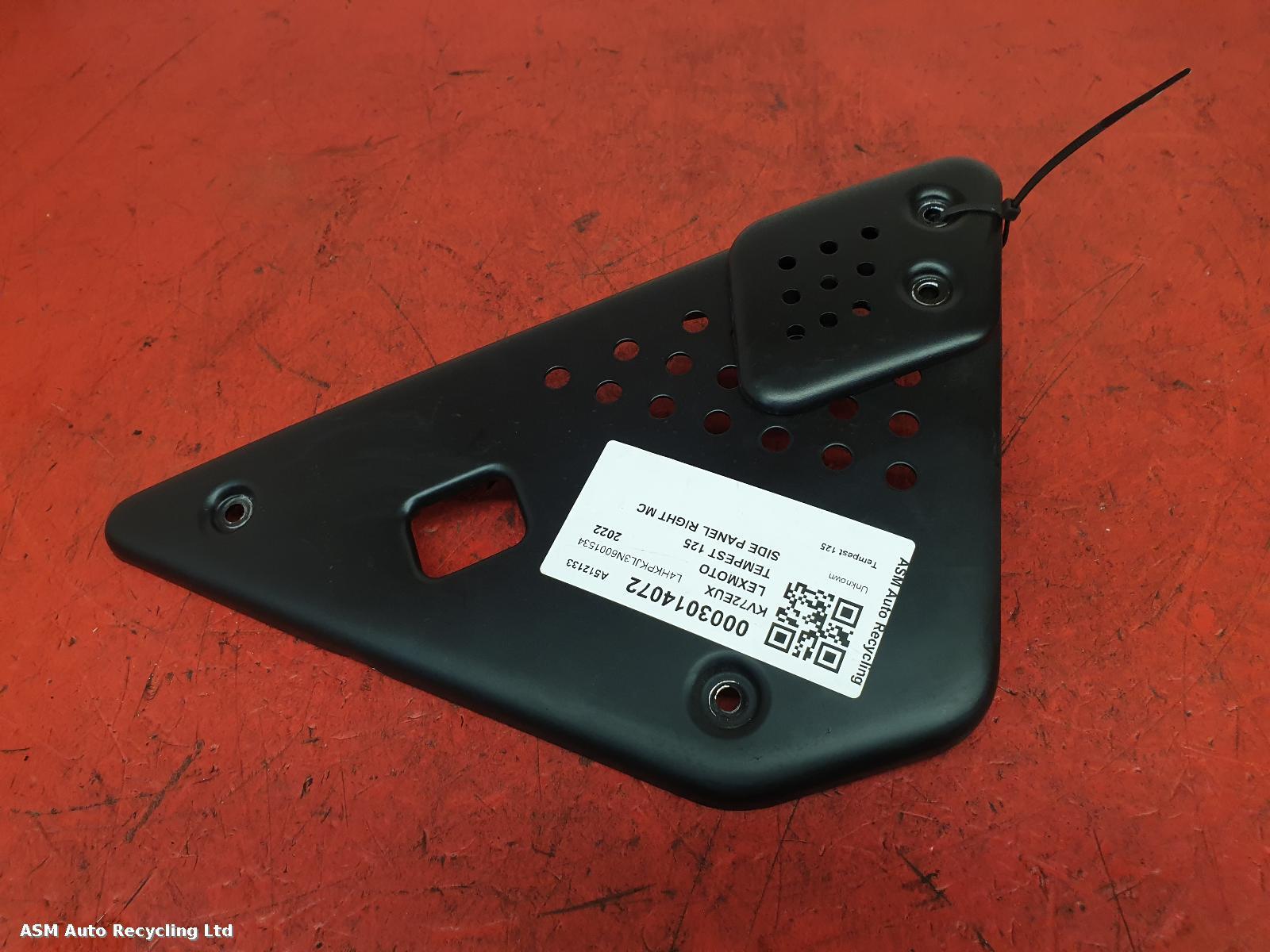 View Auto part Side Panel Right Lexmoto Tempest 125 2022