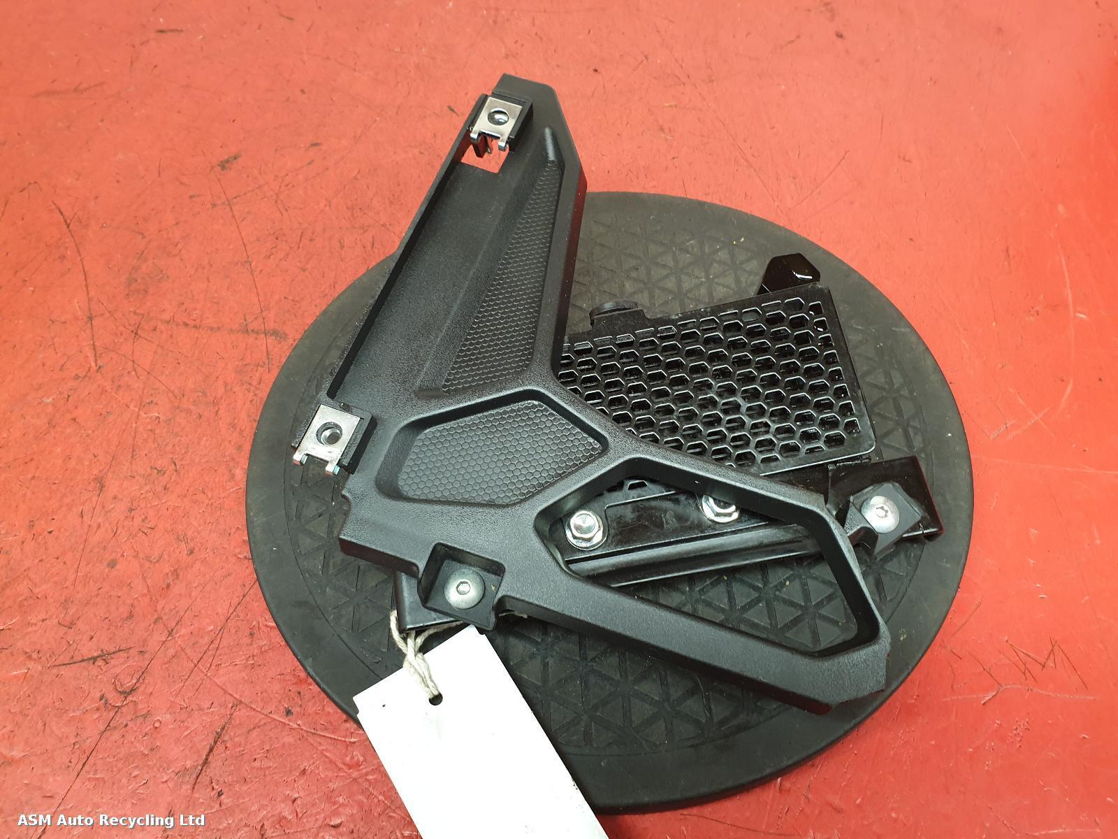View Auto part Radiator Benelli Bn 125 2023