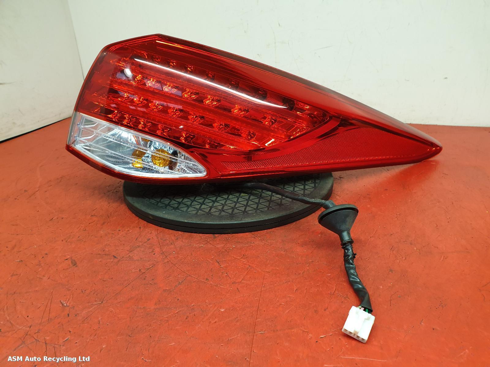 View Auto part R Taillight Hyundai I40 2013
