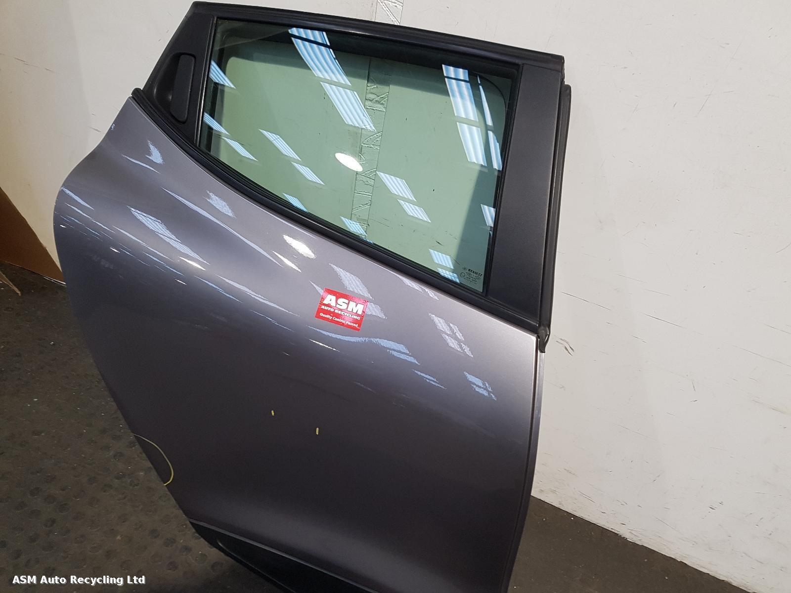 View Auto part R Rear Door Renault Clio 2015