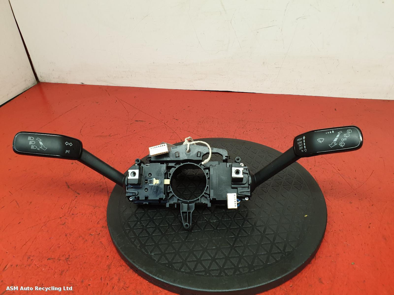 View Auto part Combination Switch Volkswagen Golf 2020