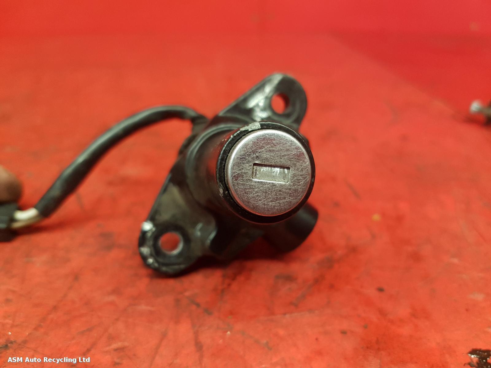View Auto part Comp.Lock Set + Keys Ktm 125 Duke 2018
