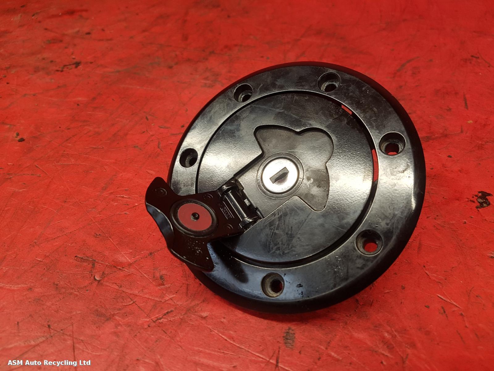 View Auto part Comp.Lock Set + Keys Ktm 125 Duke 2018
