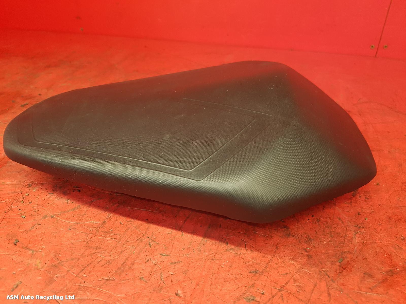 View Auto part Front Seat Ktm 125 Duke 2018